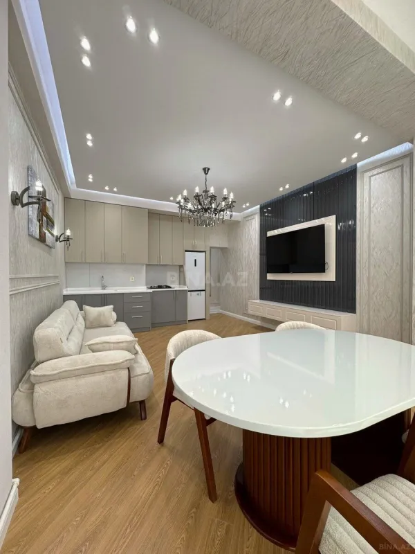 Satılır 2 otaqlı mənzil 65 m²