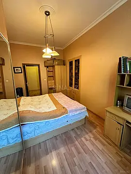 Satılır 3 otaqlı mənzil 110 m²