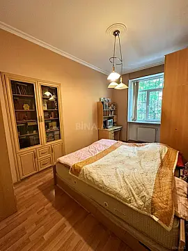 Satılır 3 otaqlı mənzil 110 m²