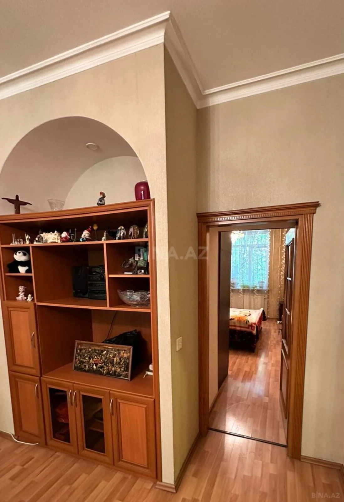 Satılır 3 otaqlı mənzil 110 m²