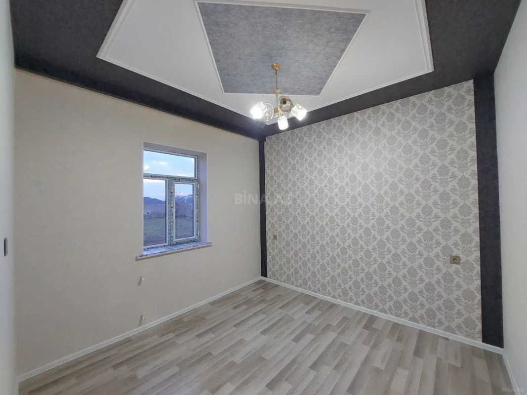 Satılır 4 otaqlı həyət evi 220 m²