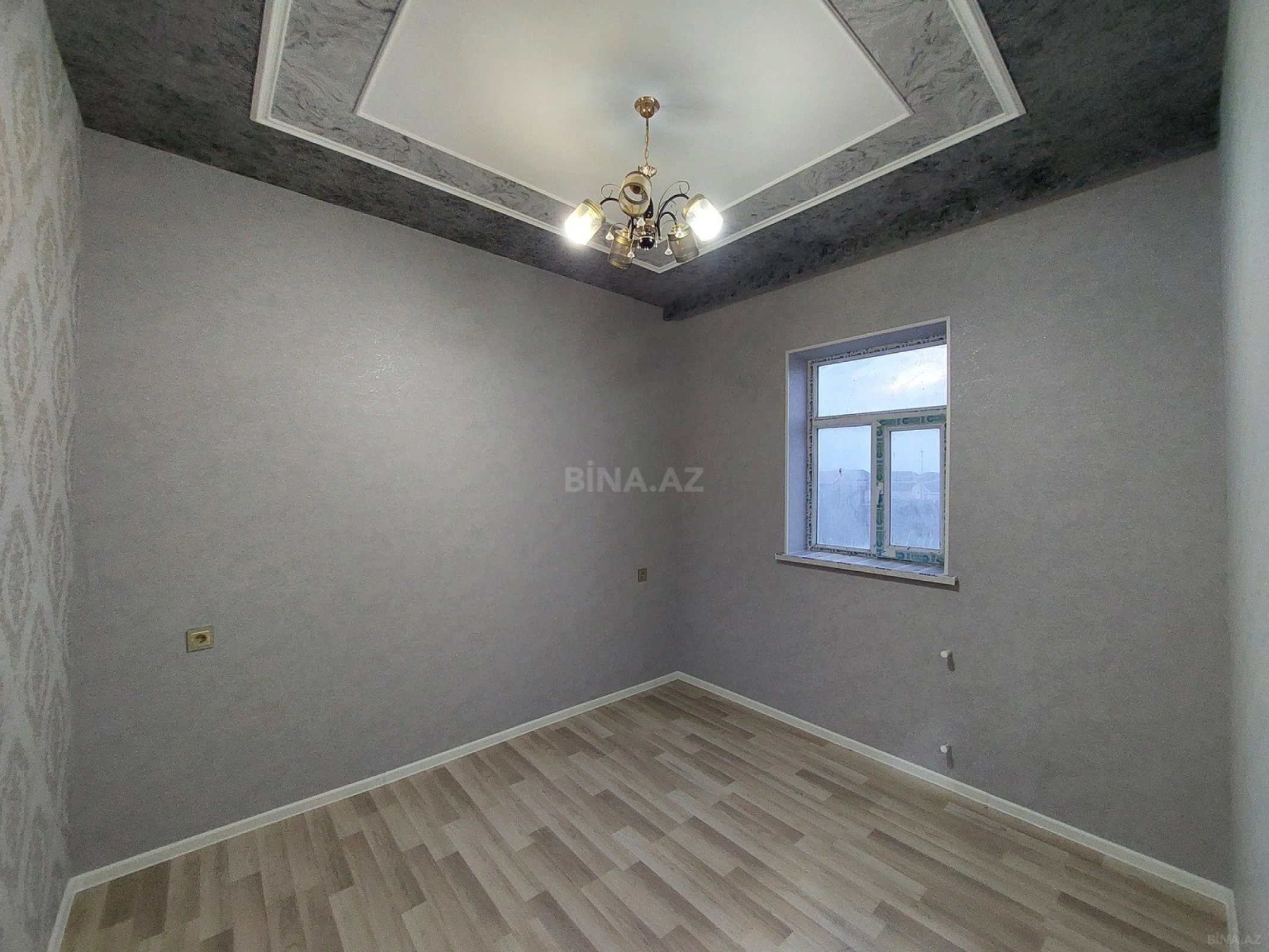 Satılır 4 otaqlı həyət evi 220 m²