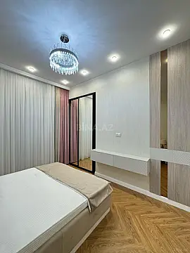 Satılır 3 otaqlı mənzil 125 m²