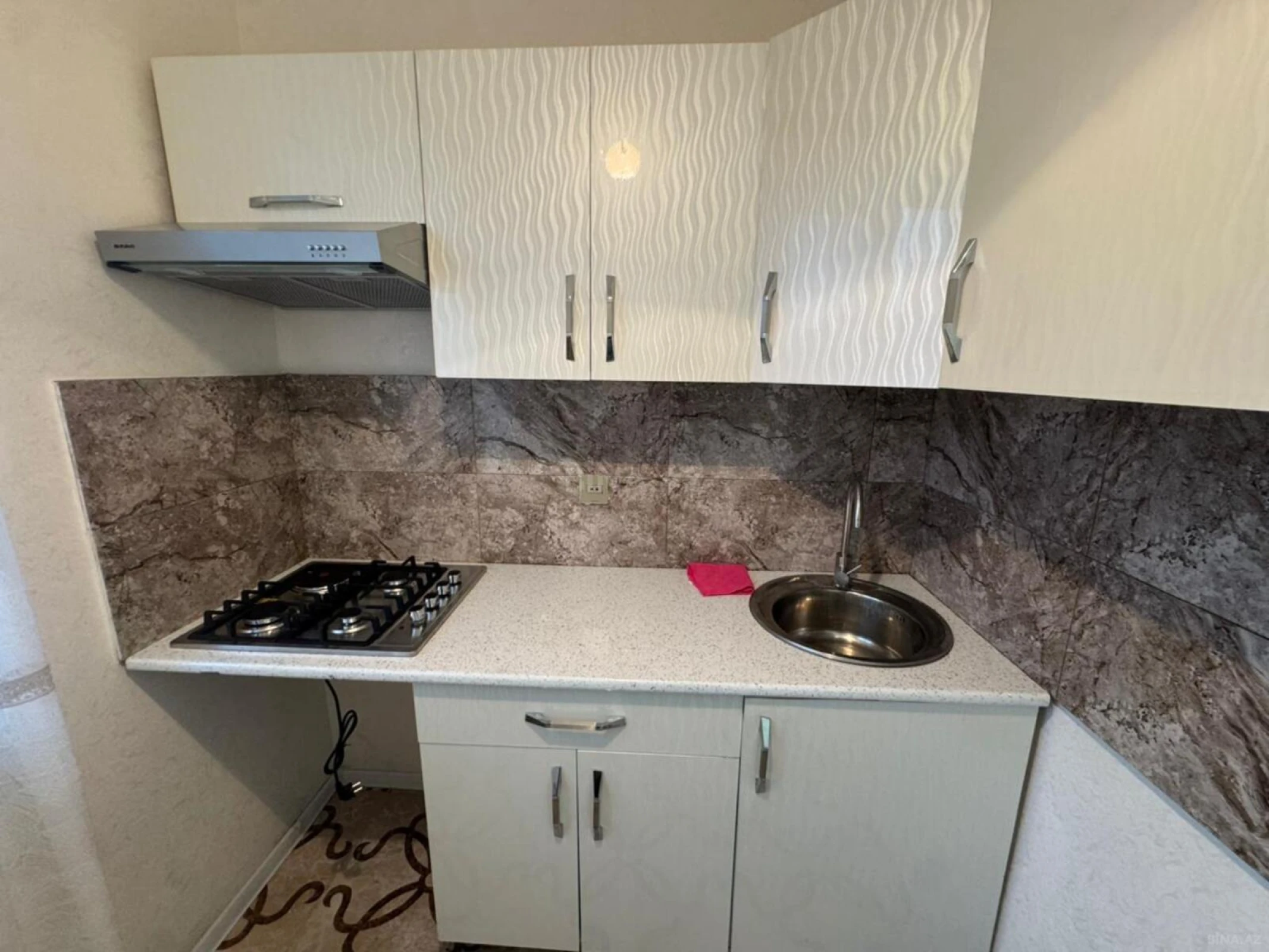 Satılır 2 otaqlı mənzil 55 m²