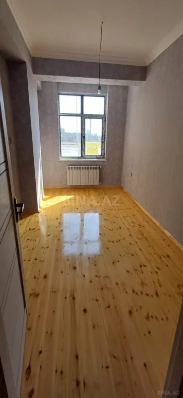 Satılır 2 otaqlı mənzil 76 m²