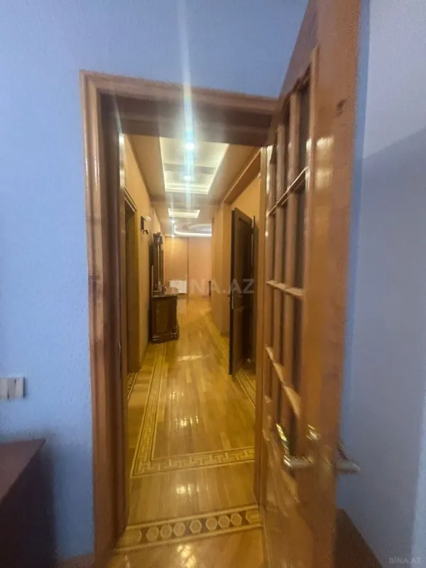 Kirayə verilir 3 otaqlı mənzil 160 m²