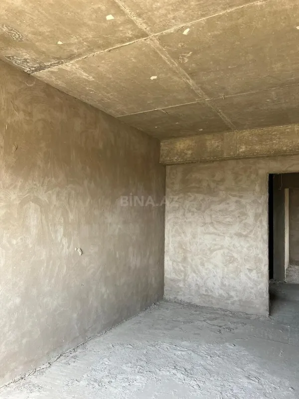 Satılır 4 otaqlı mənzil 168.5 m²