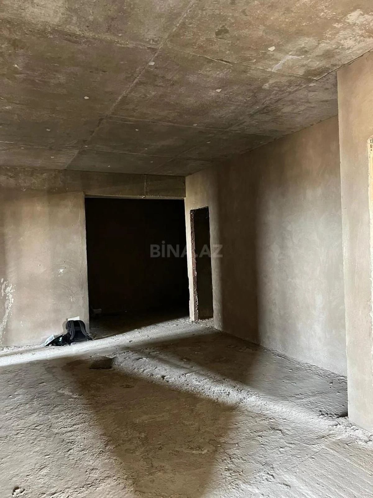 Satılır 4 otaqlı mənzil 168.5 m²