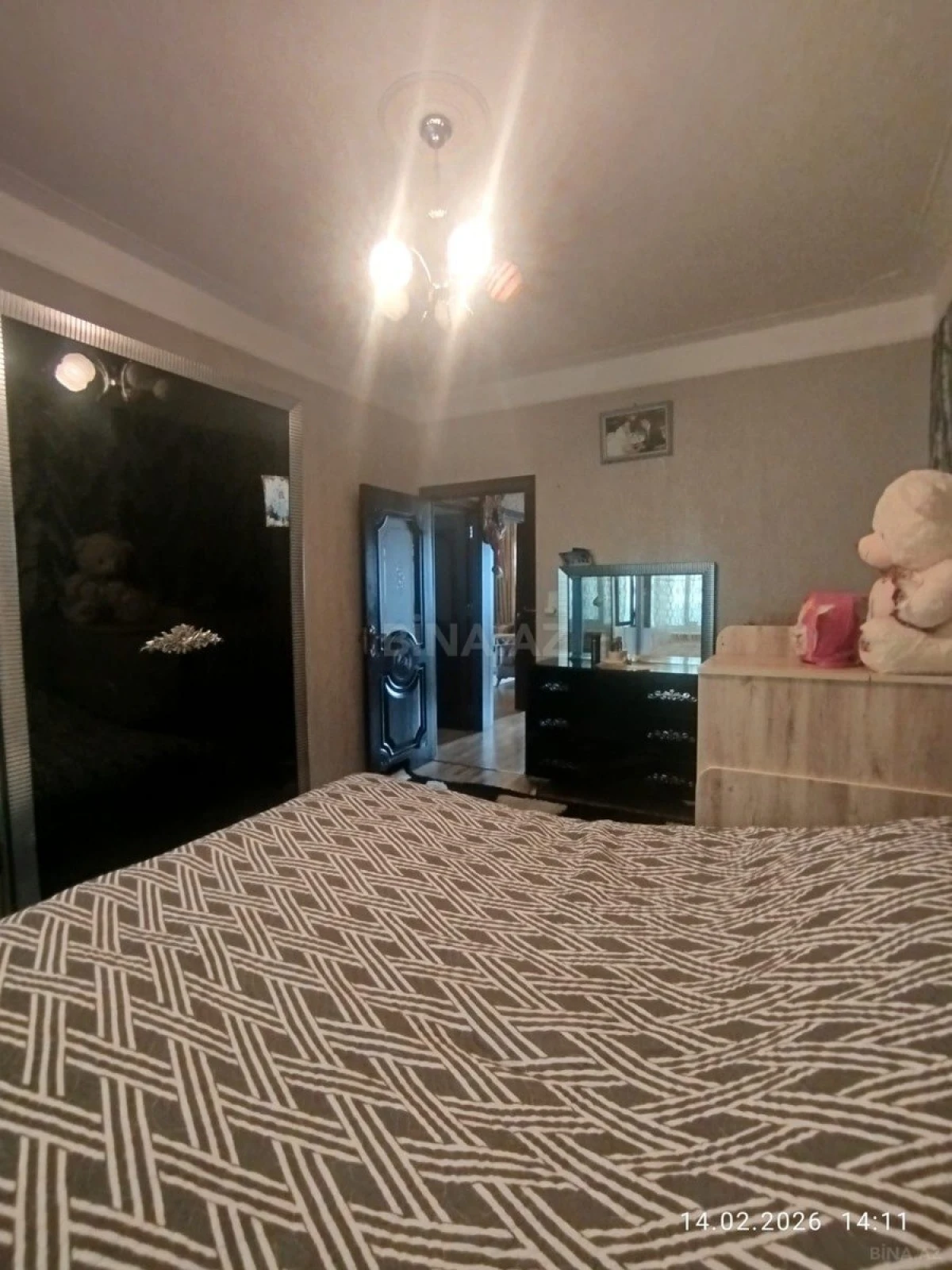 Satılır 4 otaqlı mənzil 100 m²