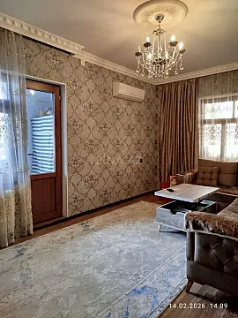 Satılır 4 otaqlı mənzil 100 m²