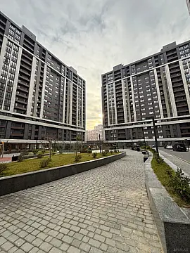 Satılır 3 otaqlı mənzil 124 m²