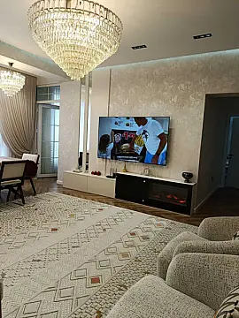 Satılır 3 otaqlı mənzil 120 m²