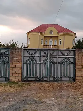 Satılır 7 otaqlı həyət evi 280 m² — İsmayıllı 7 otaq 280.00 m²