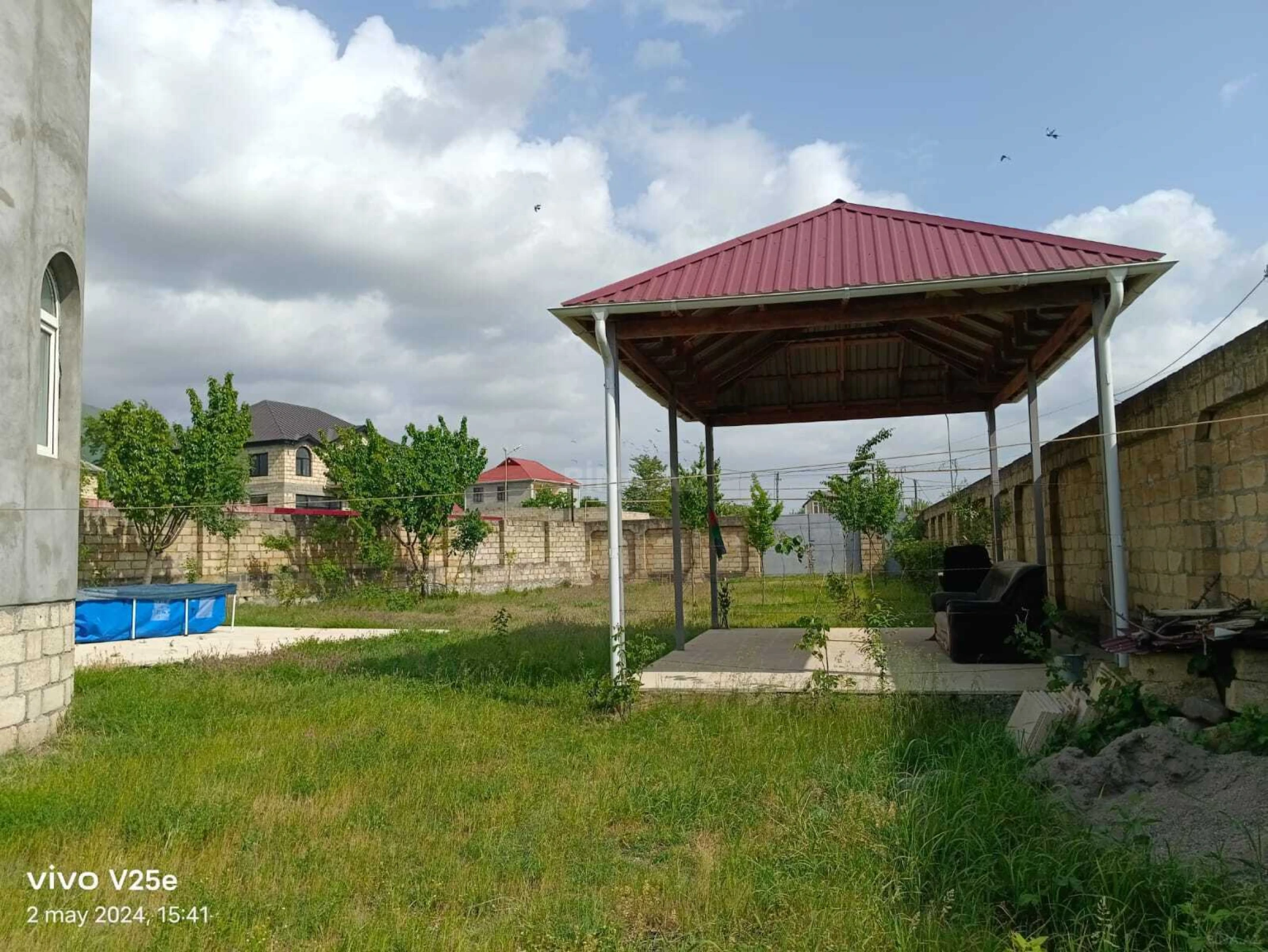 Satılır 7 otaqlı həyət evi 280 m²