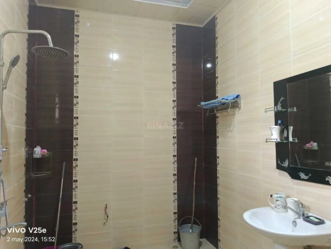 Satılır 7 otaqlı həyət evi 280 m²