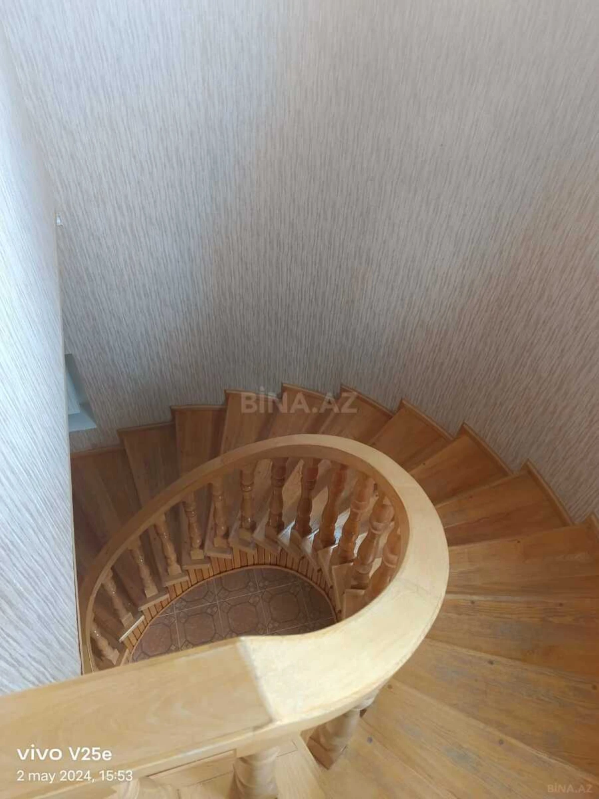 Satılır 7 otaqlı həyət evi 280 m²