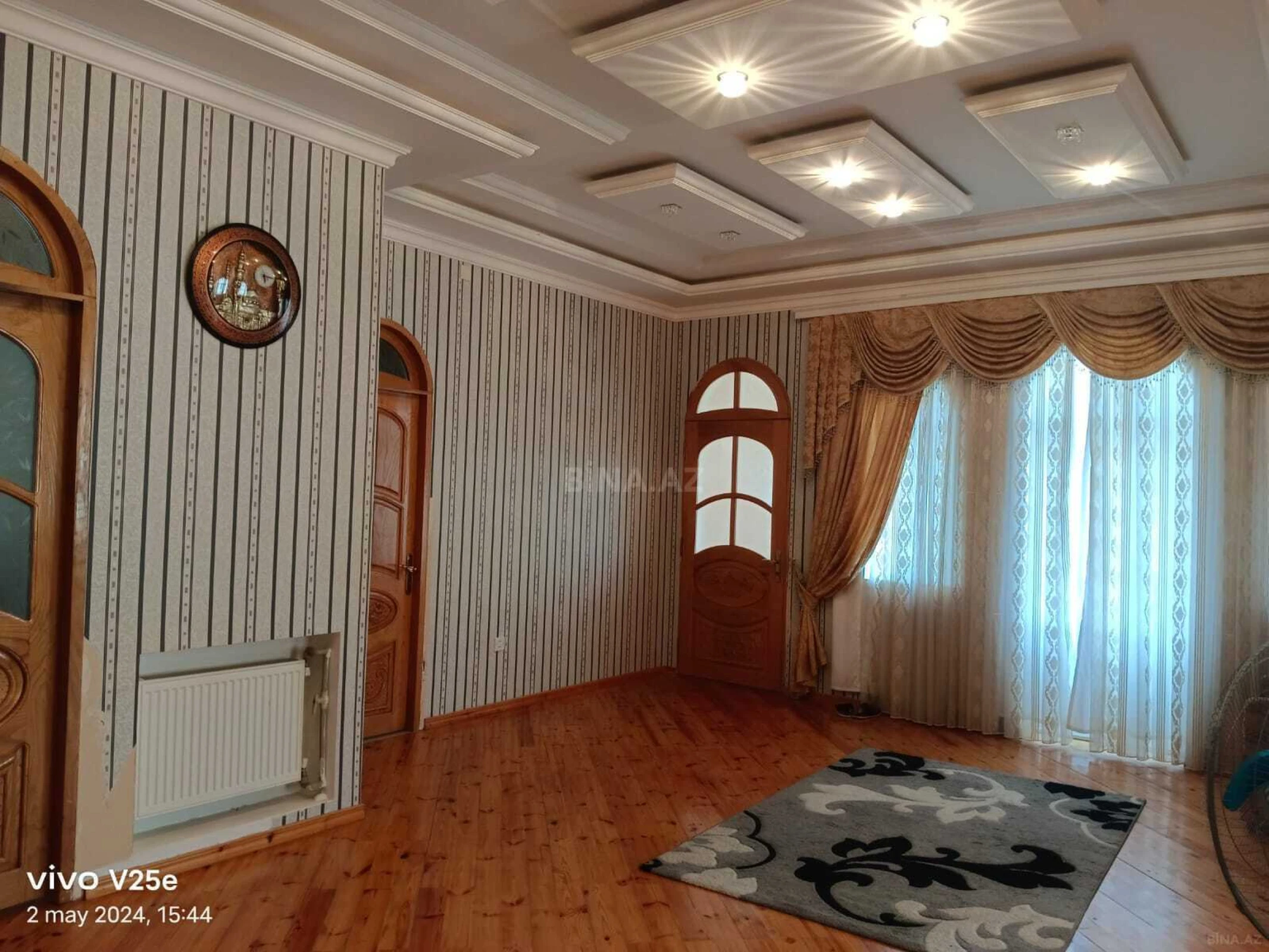 Satılır 7 otaqlı həyət evi 280 m²