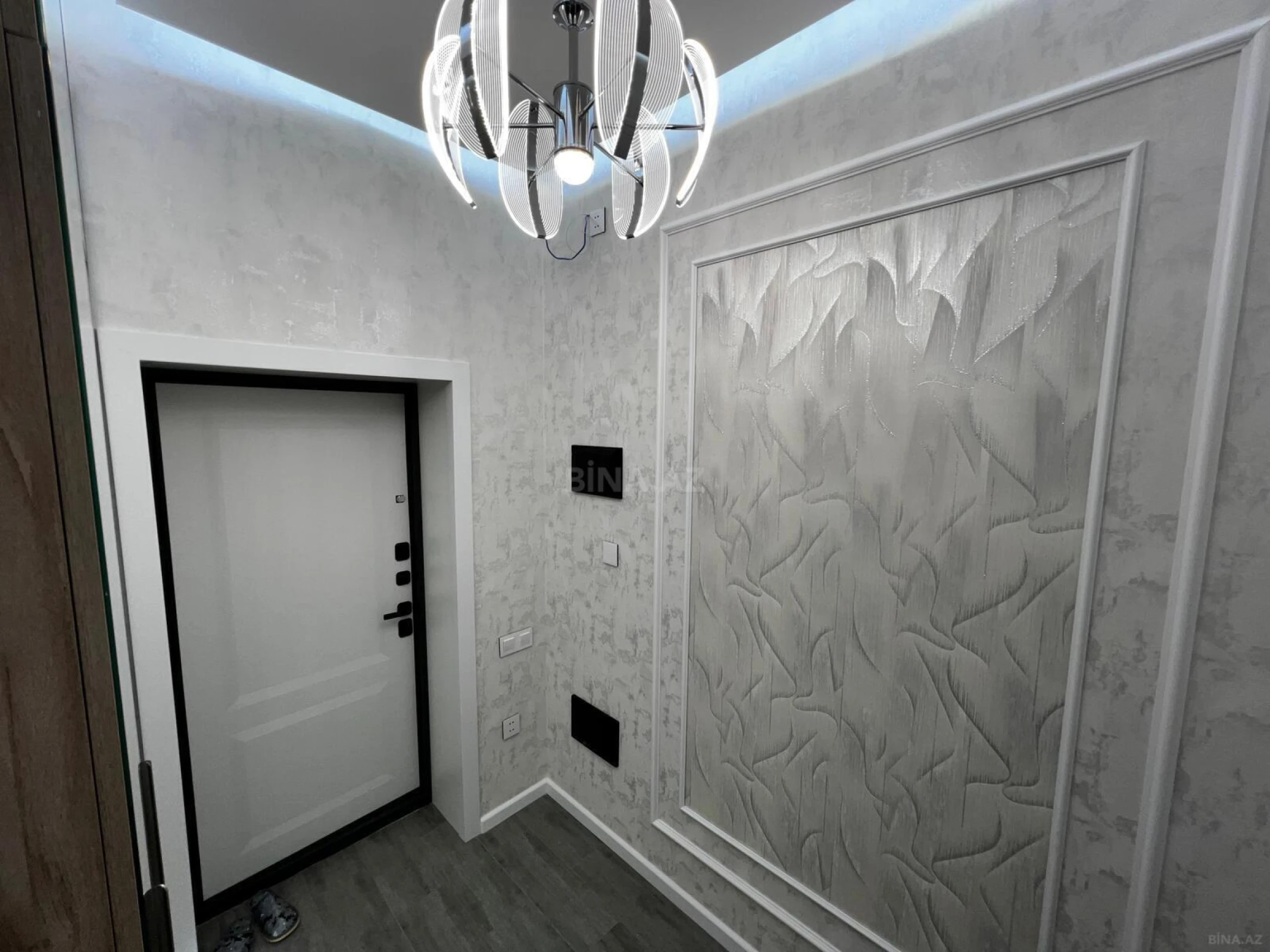 Satılır 2 otaqlı mənzil 45 m²