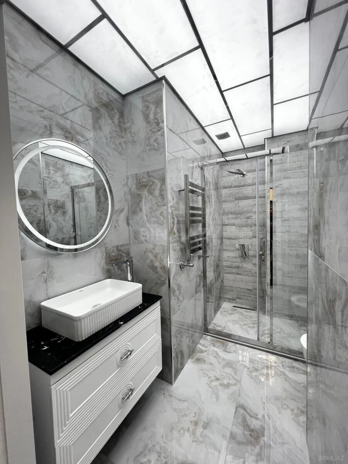 Satılır 2 otaqlı mənzil 45 m²