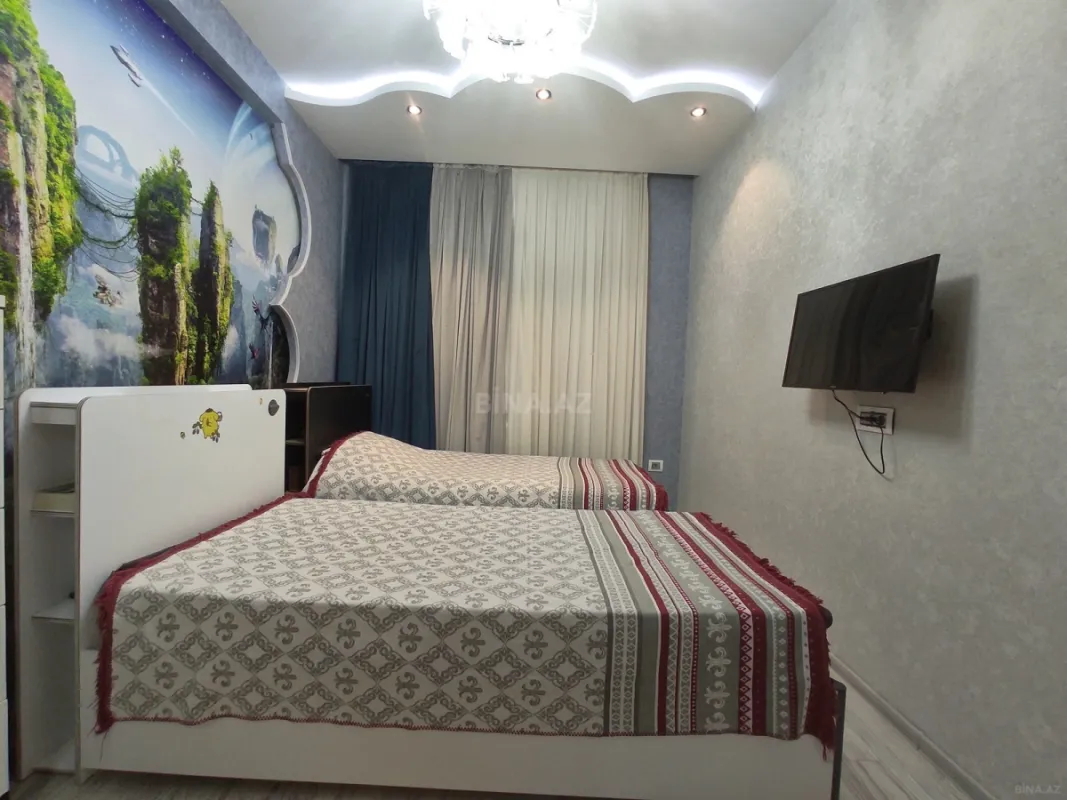Satılır 3 otaqlı mənzil 126 m²