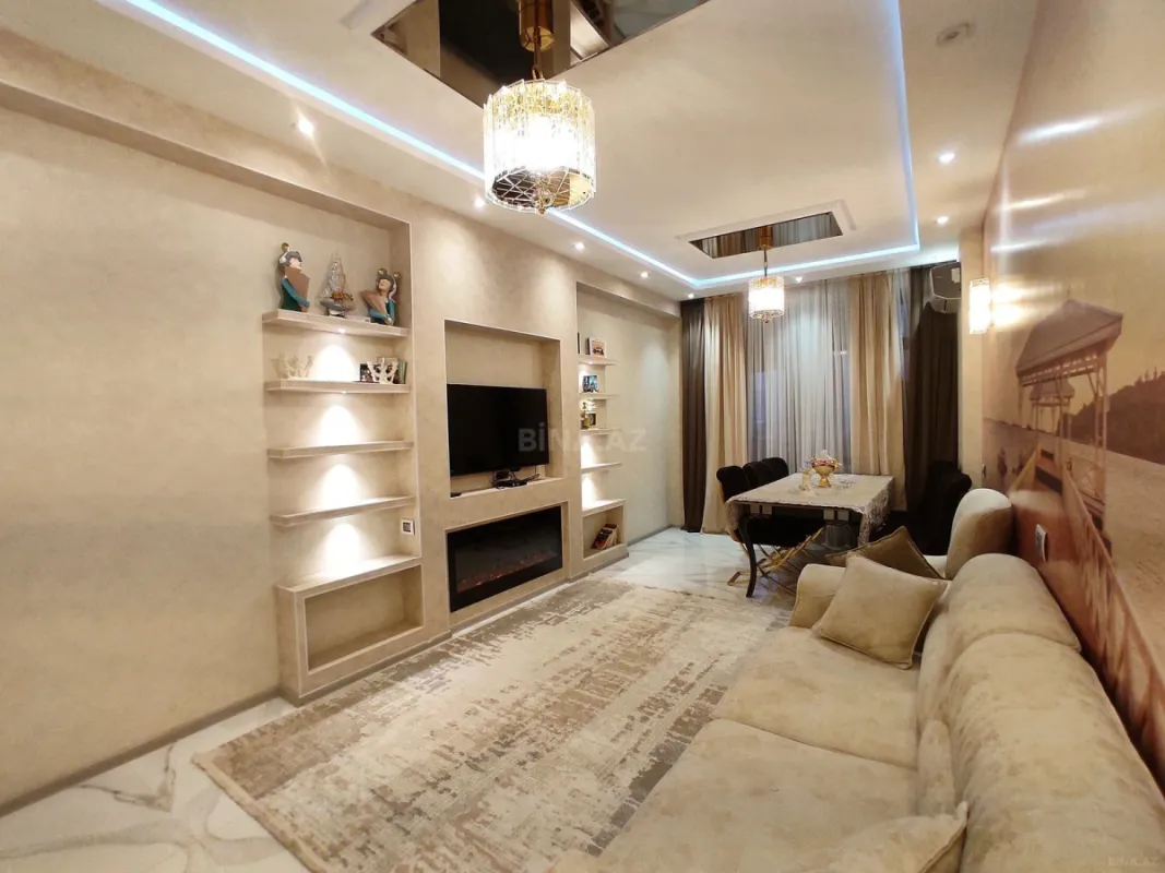 Satılır 3 otaqlı mənzil 126 m²