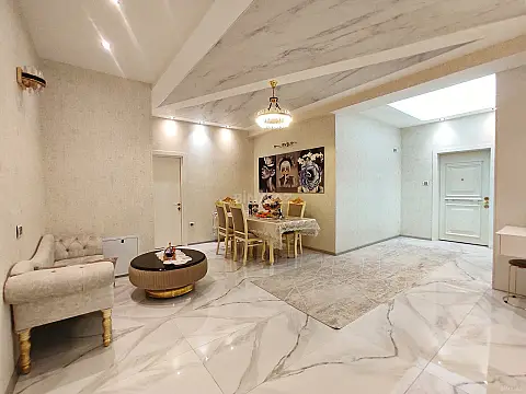 Satılır 3 otaqlı mənzil 126 m² — Bakı, Qaraçuxur 3 otaq 126.00 m²