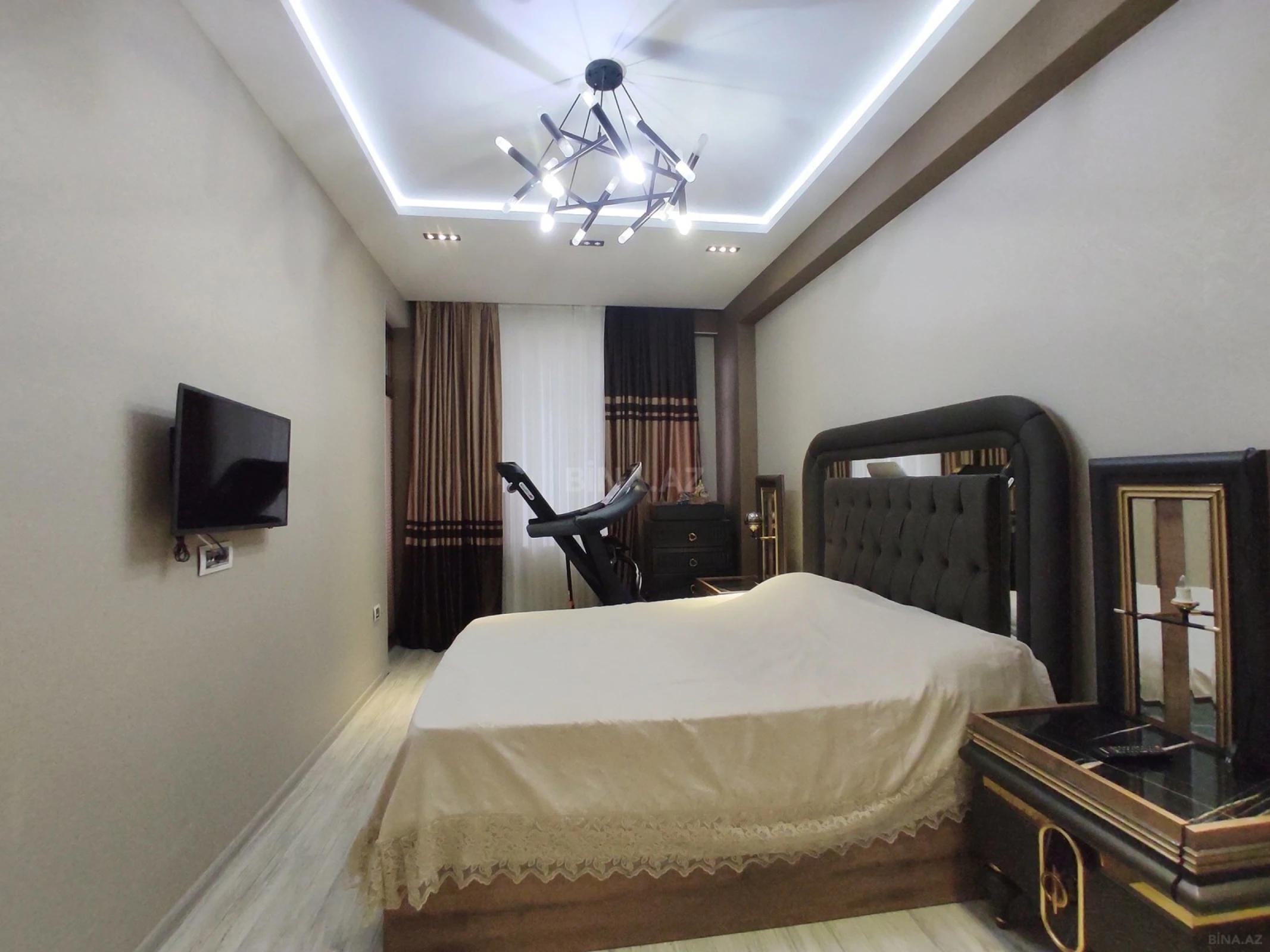 Satılır 3 otaqlı mənzil 126 m²