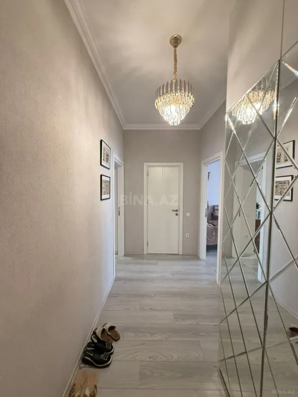 Kirayə verilir 2 otaqlı mənzil 80 m²