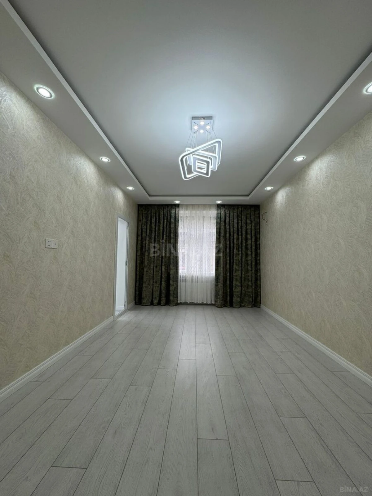 Satılır 3 otaqlı mənzil 54 m²