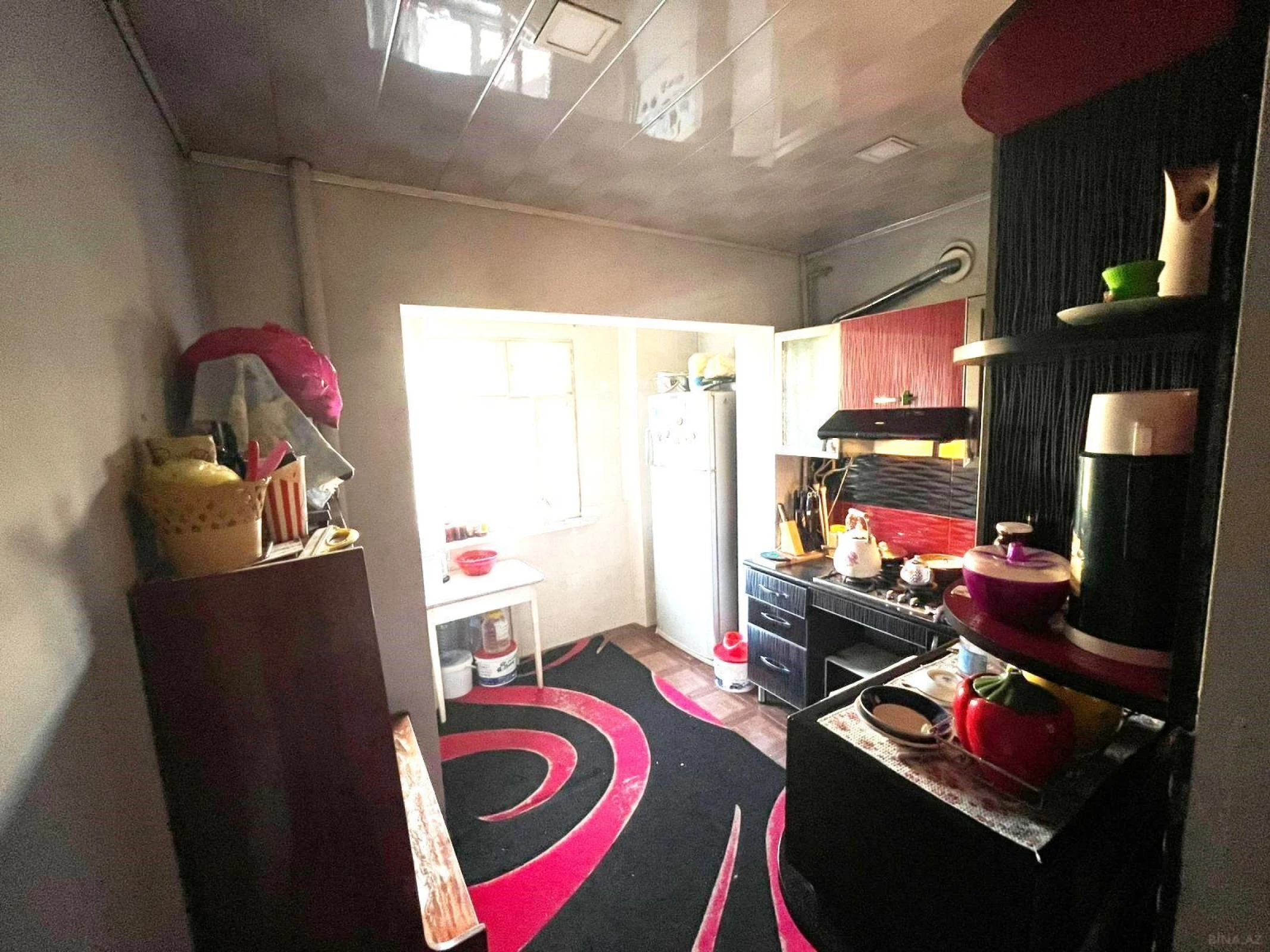 Satılır 5 otaqlı mənzil 120 m²