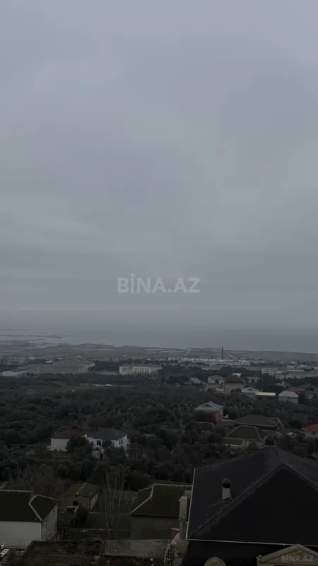 Satılır 3 otaqlı mənzil 135 m²