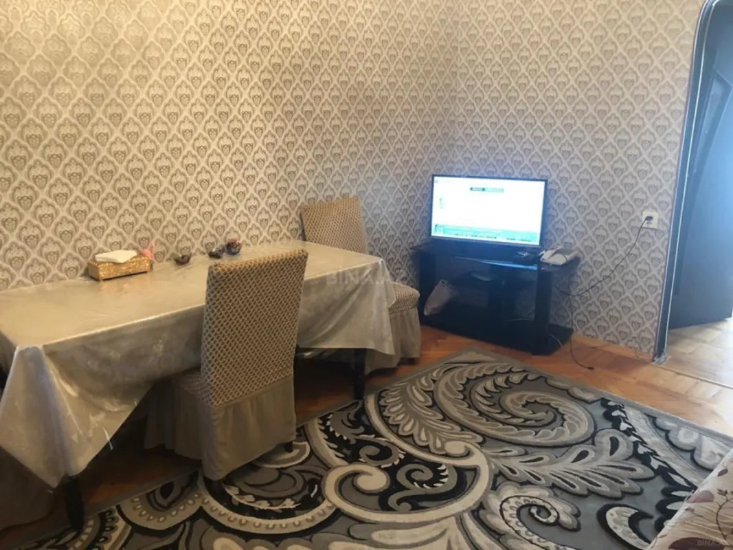 Kirayə verilir 3 otaqlı mənzil 50 m²