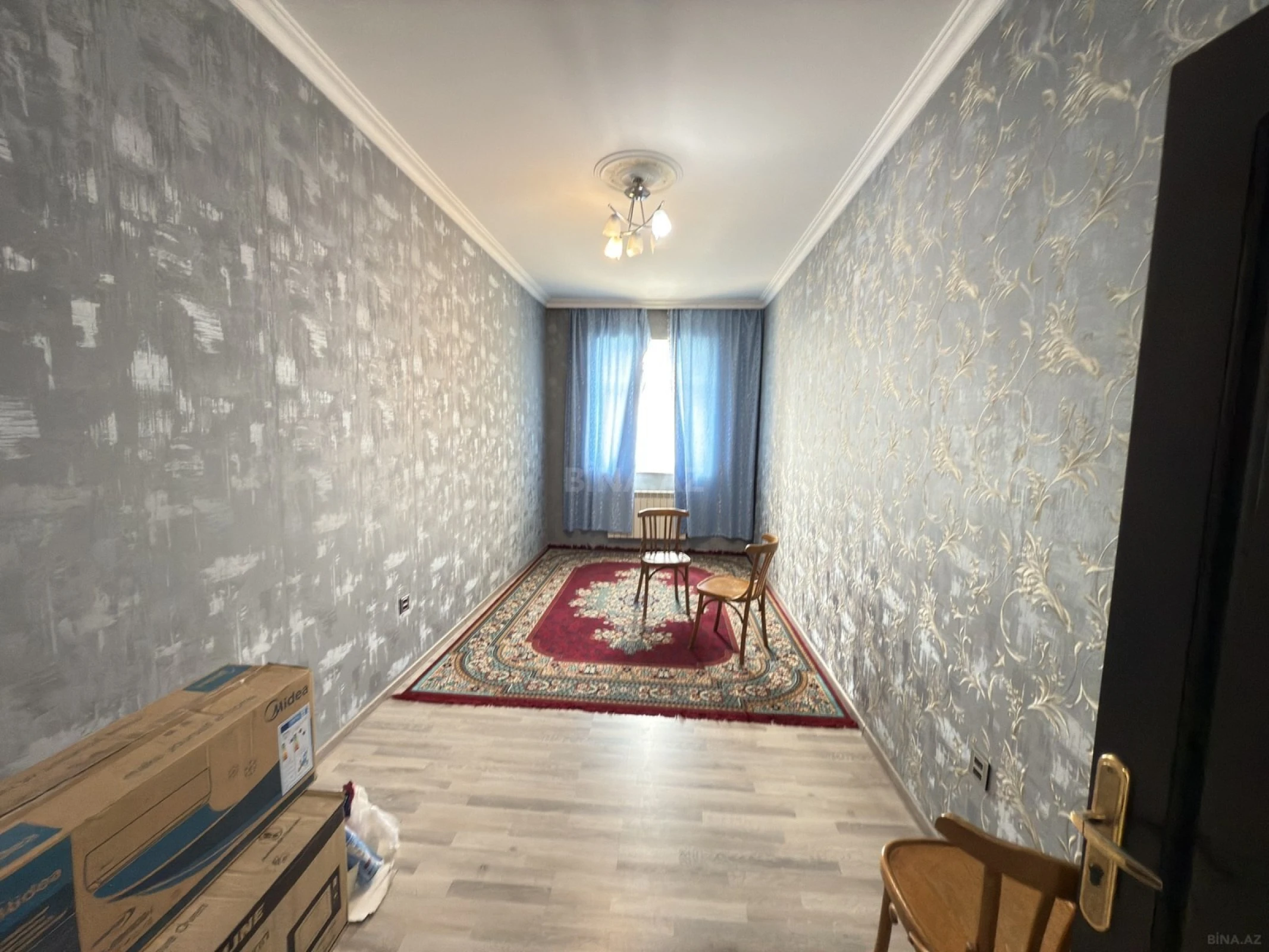Satılır 3 otaqlı mənzil 114 m²