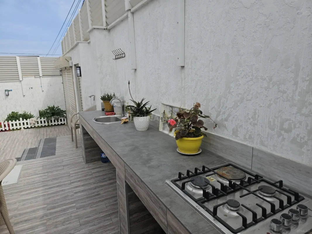 Kirayə verilir 4 otaqlı həyət evi 100 m²