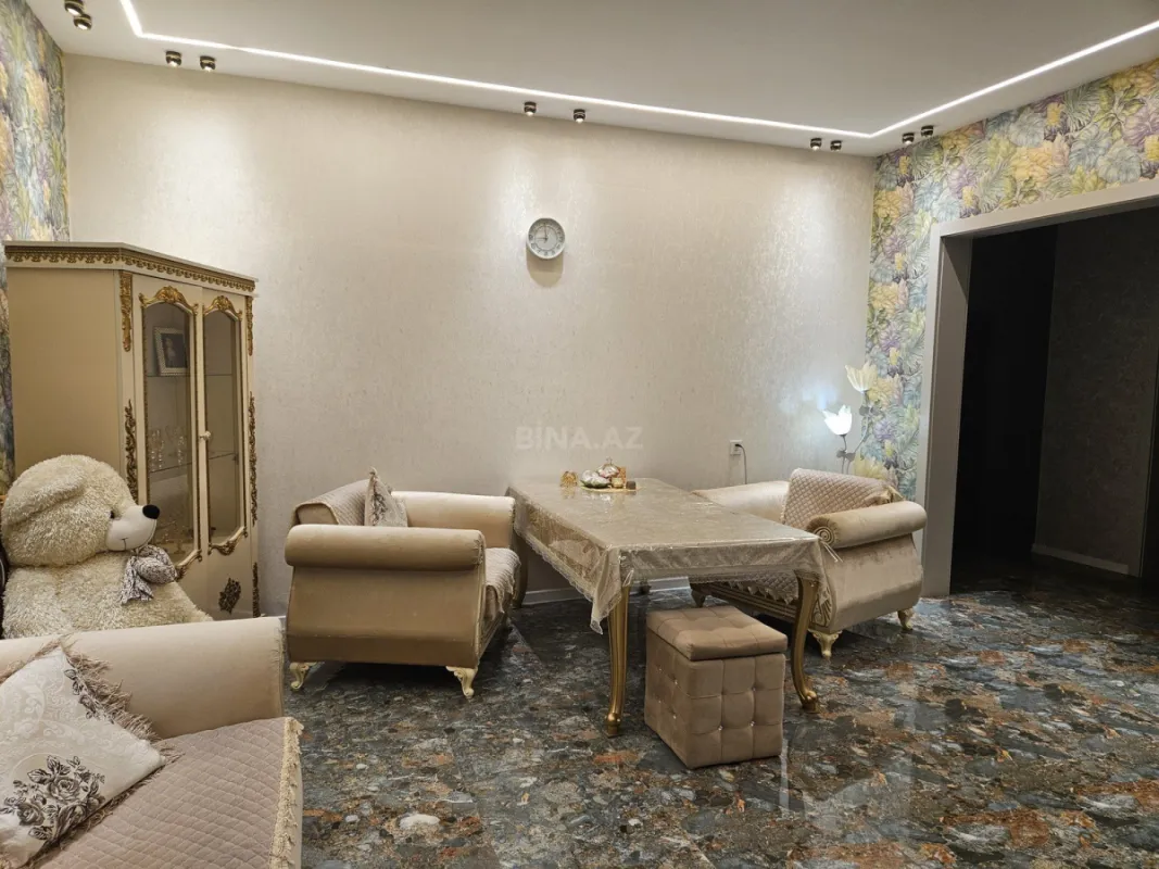 Kirayə verilir 4 otaqlı həyət evi 100 m²