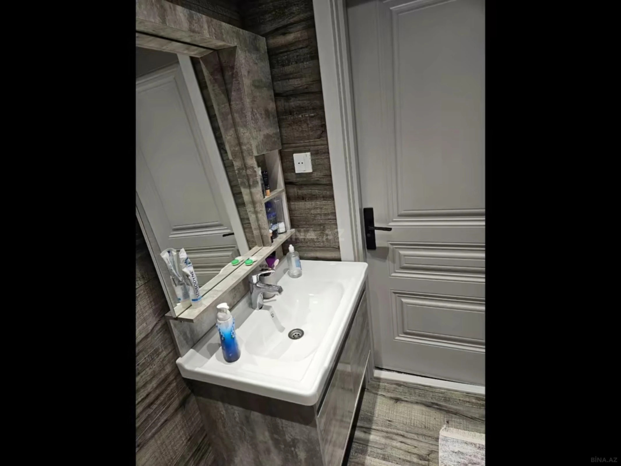 Kirayə verilir 4 otaqlı həyət evi 100 m²