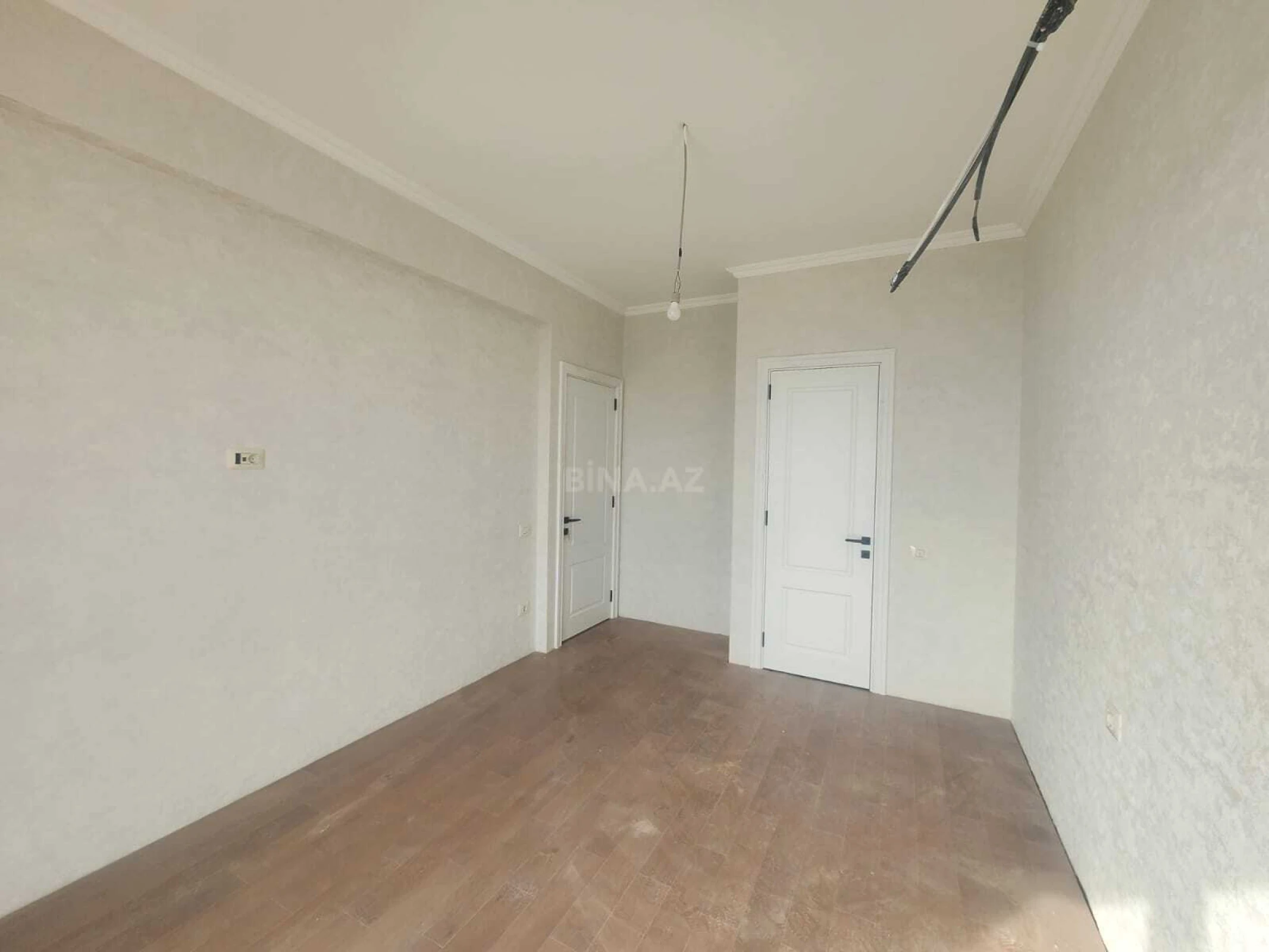 Satılır 3 otaqlı mənzil 86 m²