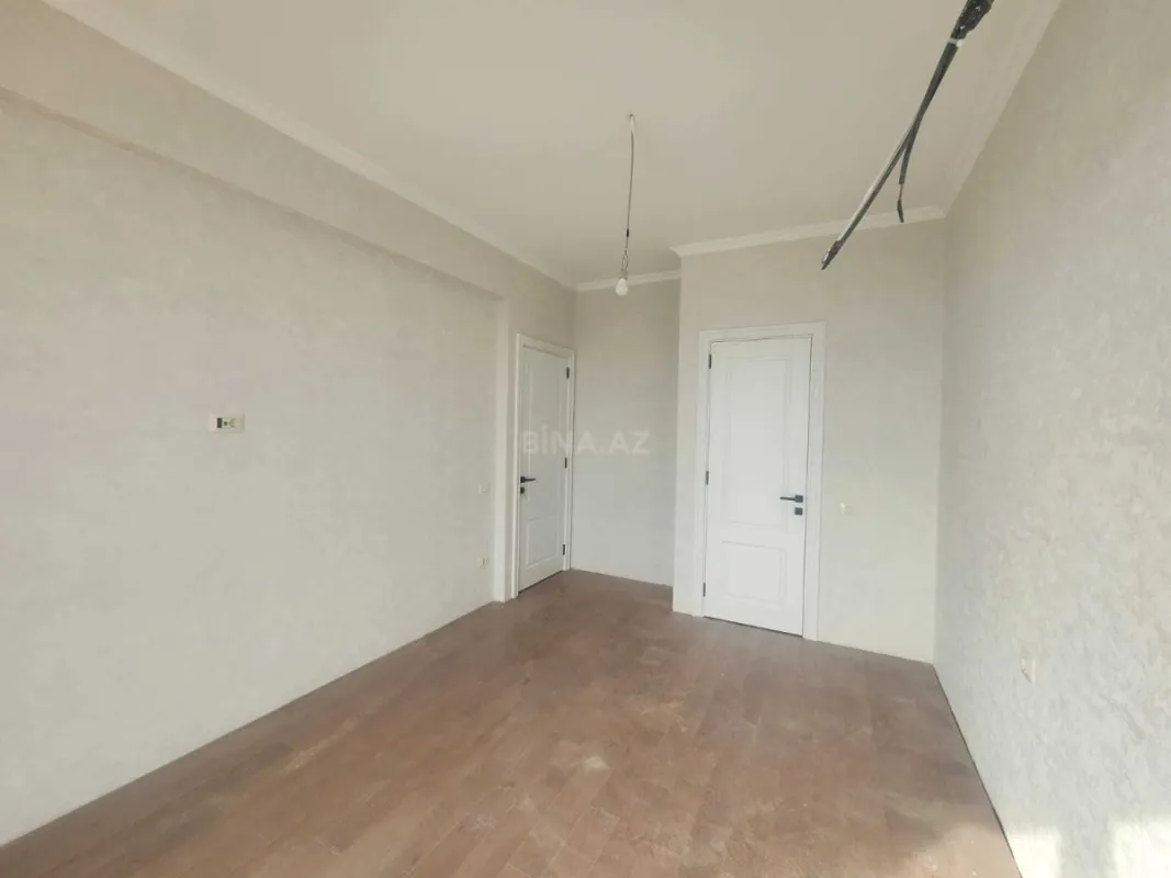Satılır 3 otaqlı mənzil 86 m²