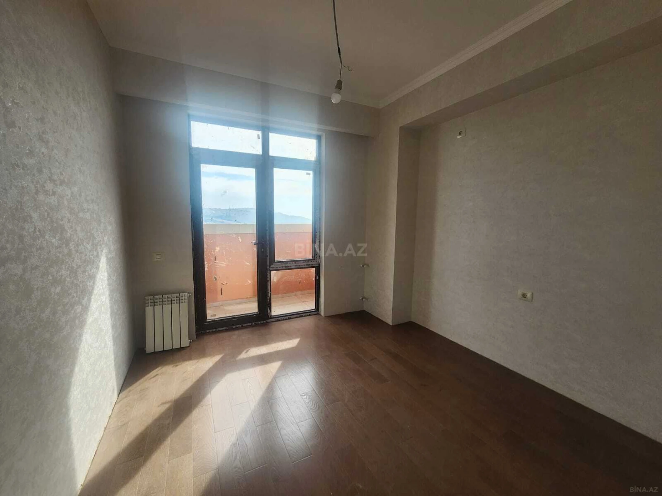Satılır 3 otaqlı mənzil 86 m²