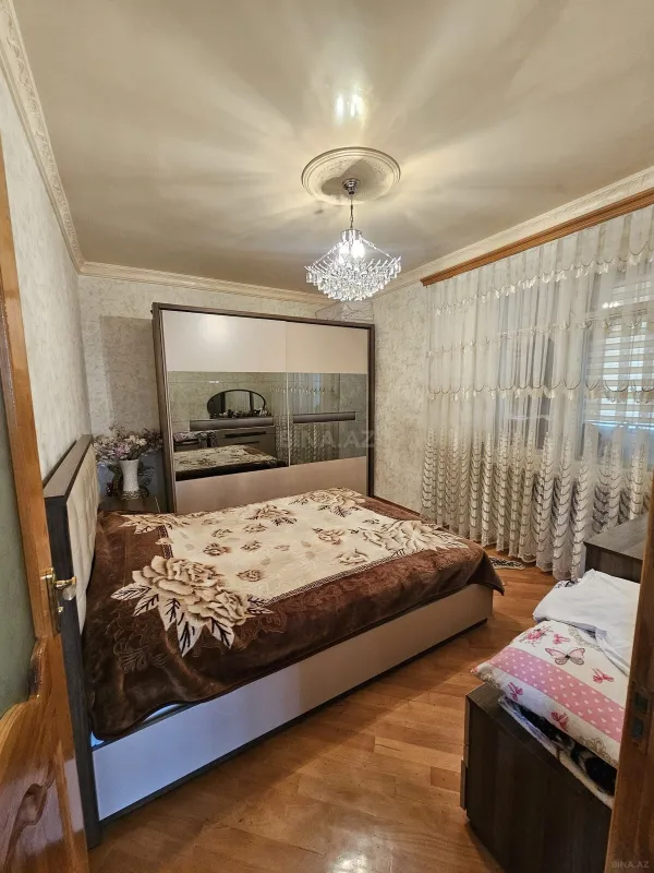 Satılır 2 otaqlı mənzil 70 m²