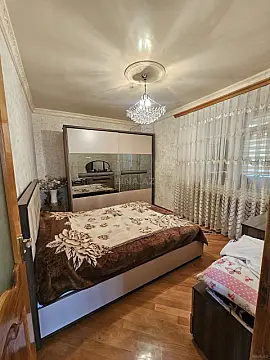 Satılır 2 otaqlı mənzil 70 m²