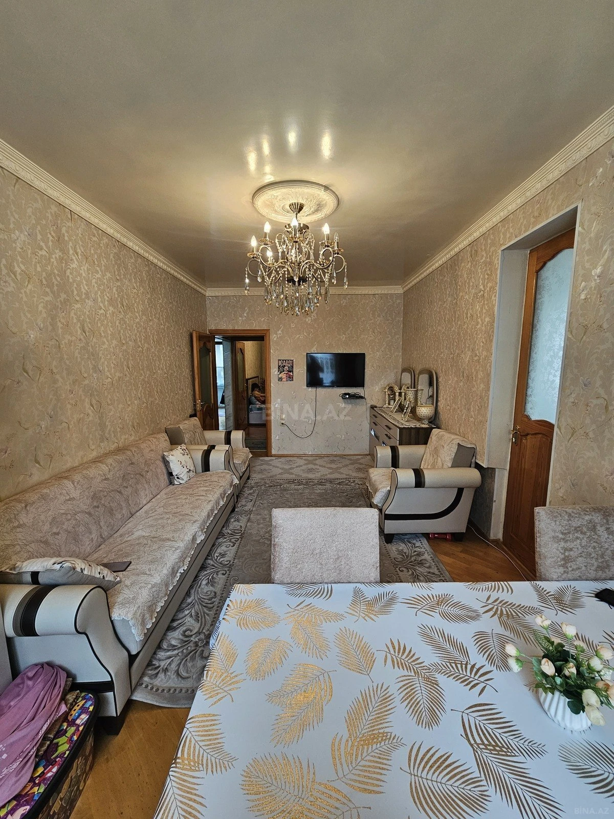 Satılır 2 otaqlı mənzil 70 m²