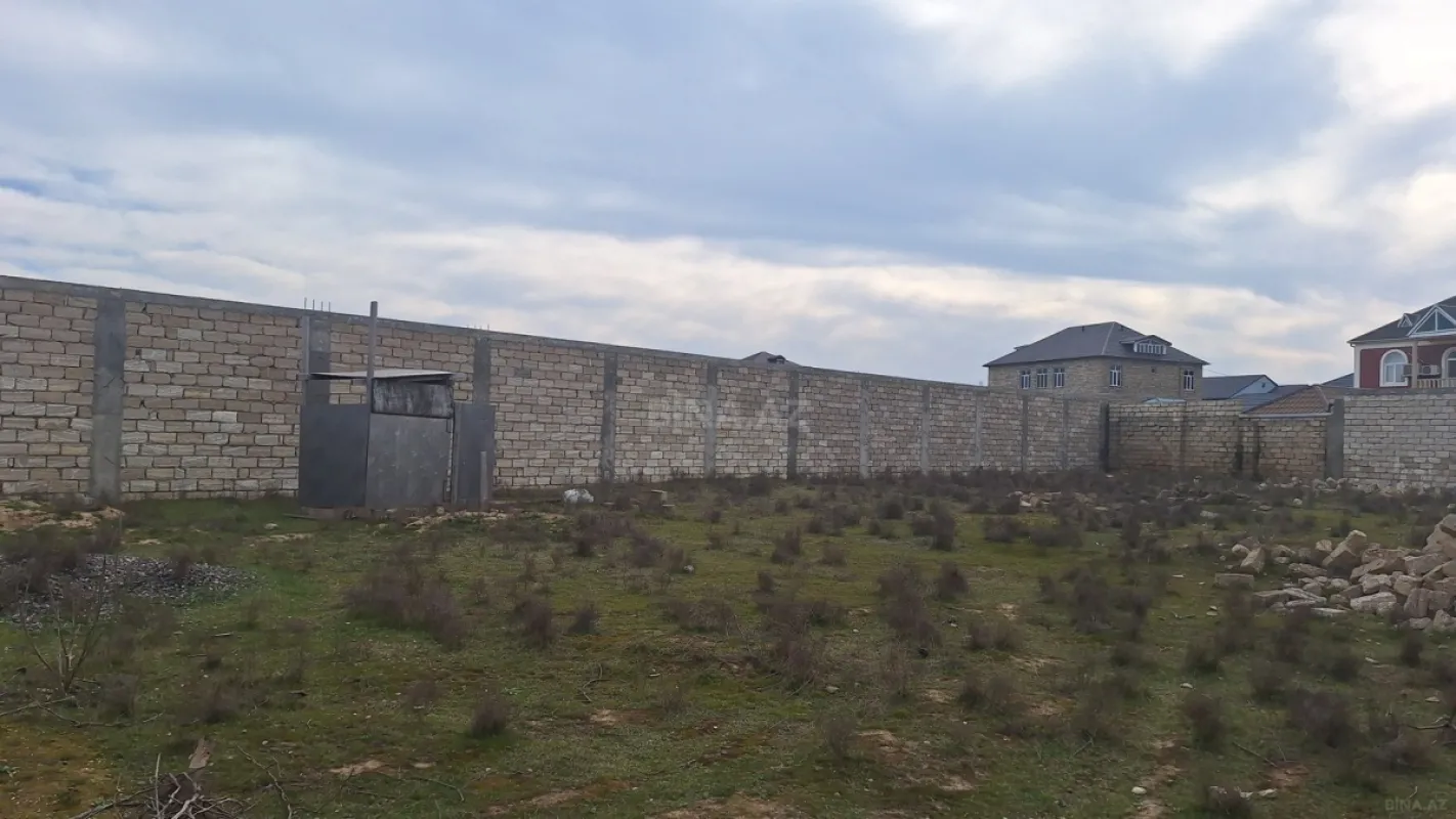 Satılır torpaq sahəsi 10 m²