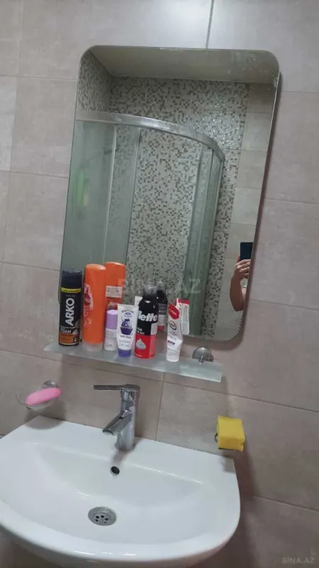 Satılır 2 otaqlı mənzil 60 m²