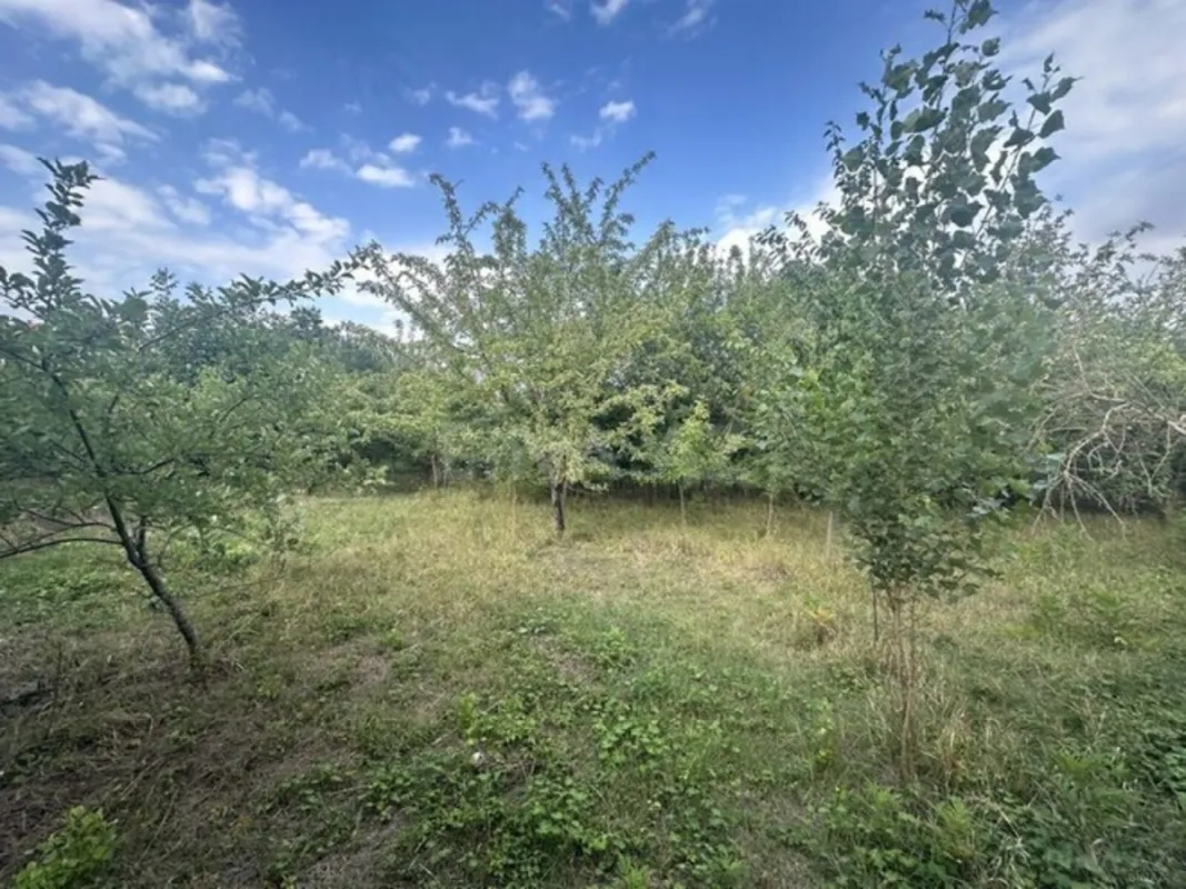 Satılır torpaq sahəsi 10 m²