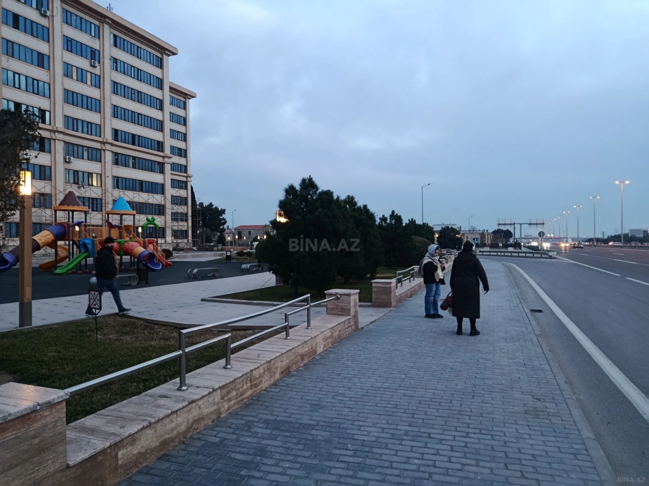 Satılır 3 otaqlı mənzil 70 m²