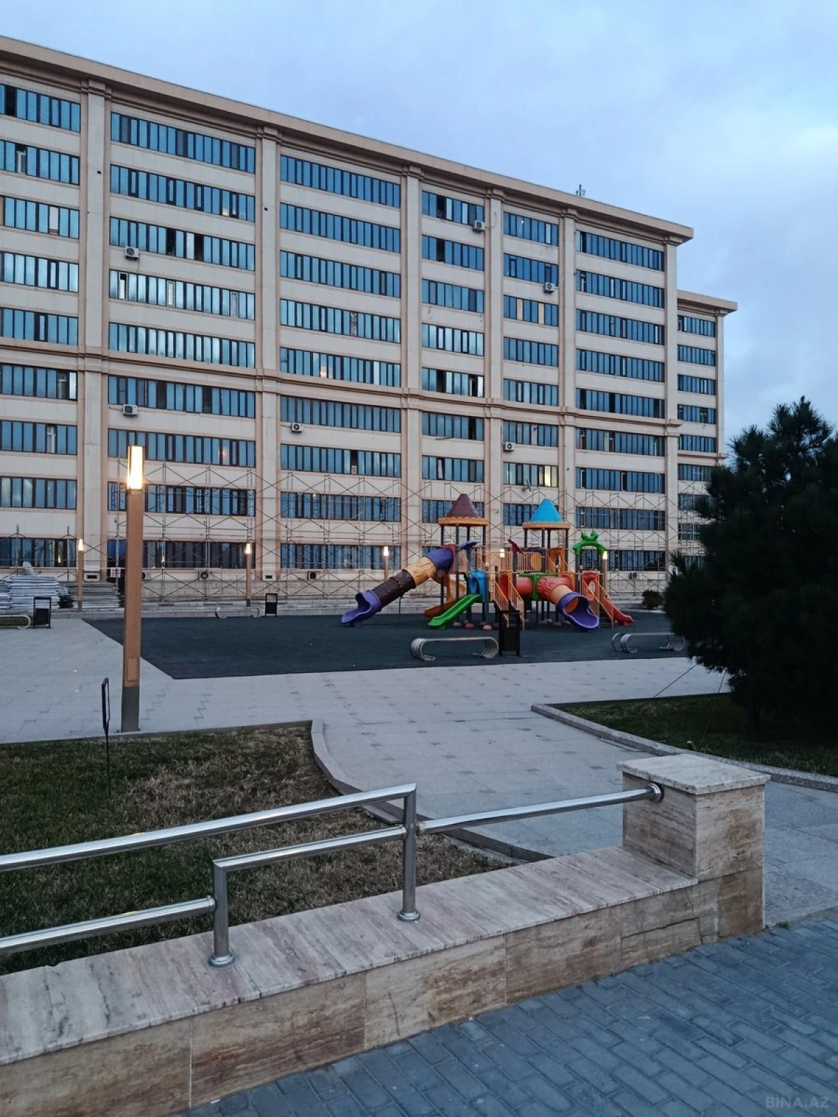 Satılır 3 otaqlı mənzil 70 m²