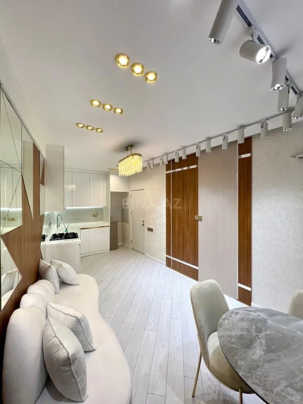 Satılır 2 otaqlı mənzil 50 m²