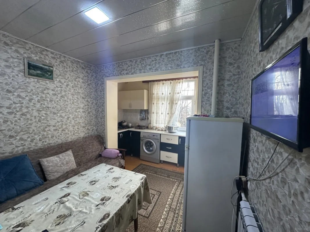 Satılır 2 otaqlı mənzil 61 m²