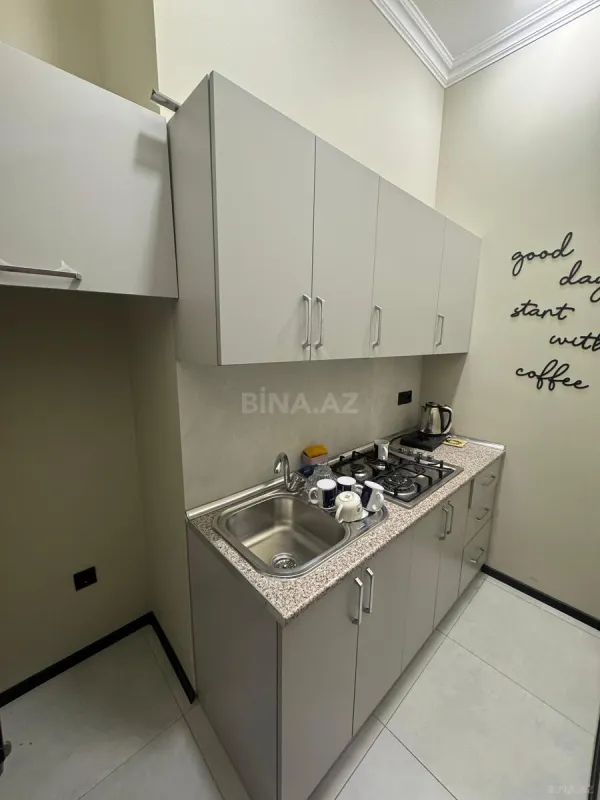 Kirayə verilir 2 otaqlı ofis 60 m²